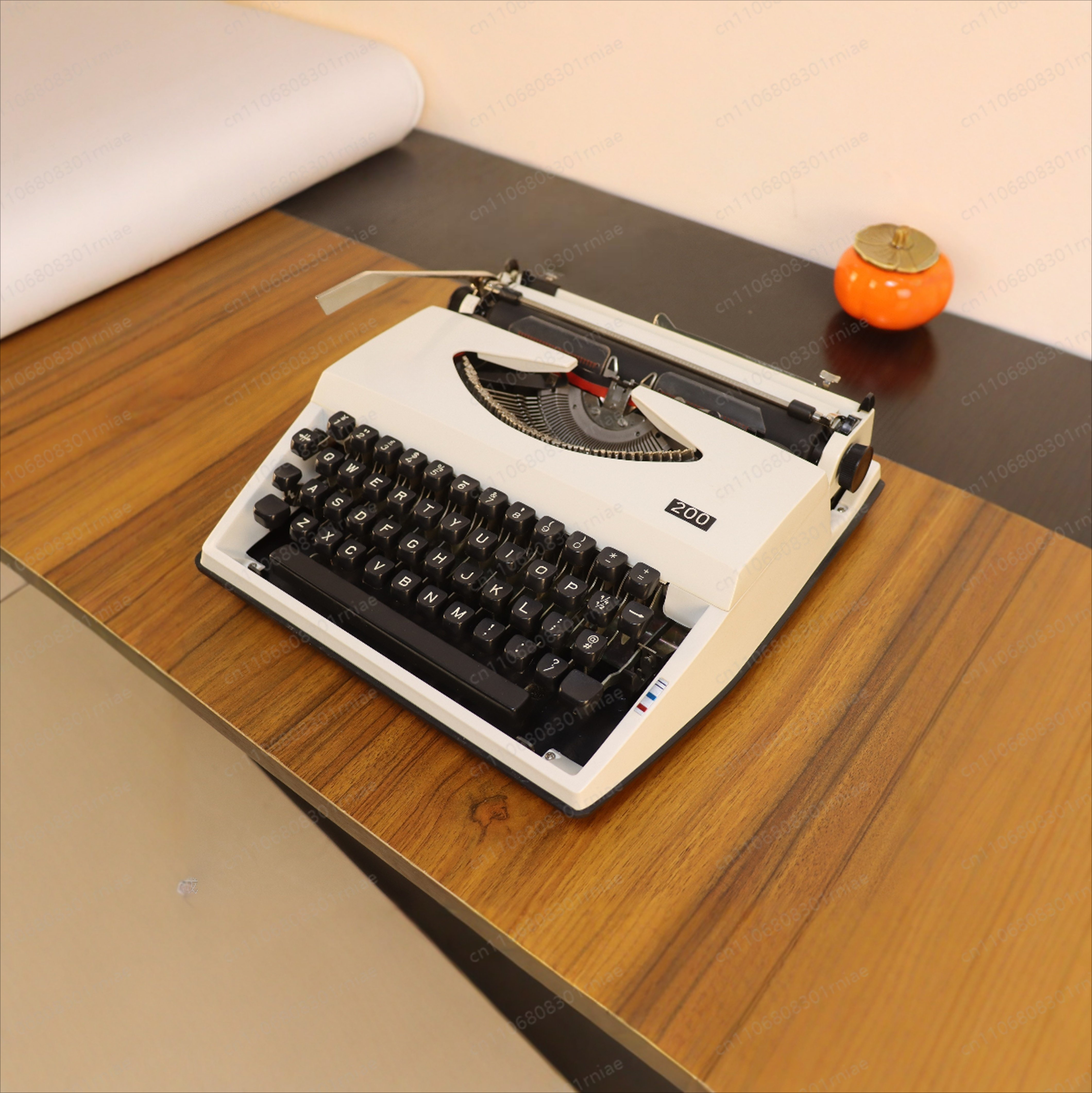 Vintage typewriter English mac - Vintage Things Collection reseña y precio