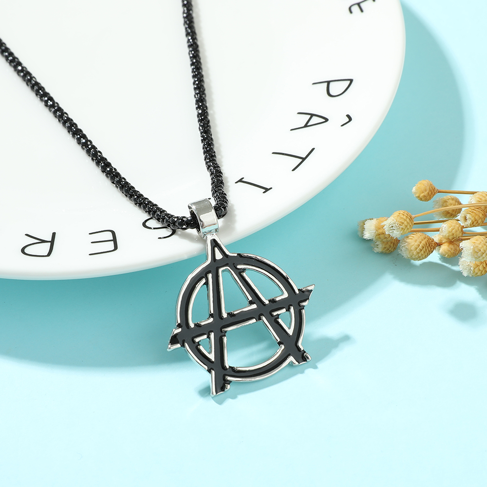 Movies Avengers Symbol Letter  - Vintage Collector reseña y precio