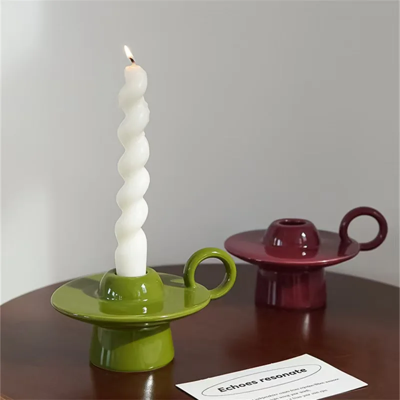Nordic Flying Saucer Candlesti - Collectible Vintage Matches reseña y precio